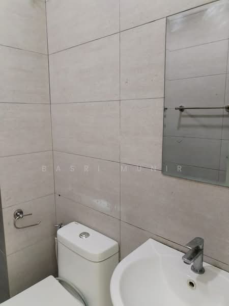Kediaman Servis untuk Dijual di KL Traders Square - Basri Munir - PropertyGuru.com.my