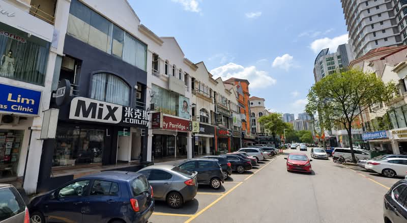 Shop for Sale in Dataran Sunway (Kota Damansara) - Lee Jo Surf - PropertyGuru.com.my
