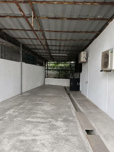 2-storey Terraced House for Rent in Taman Pelangi (Johor Bahru) - Tony Lim - Exterior - PropertyGuru.com.my