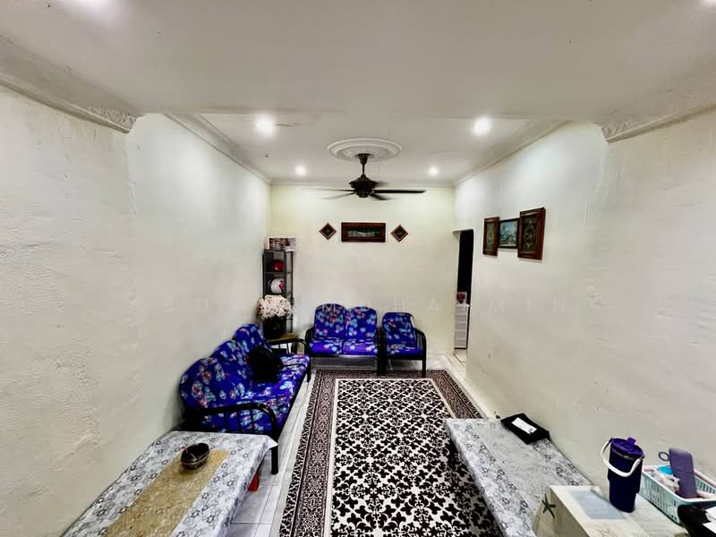 1-storey Terraced House for Sale in Kota Sarang Semut (Kedah) - Abdul Muhaimin - Living Room - PropertyGuru.com.my