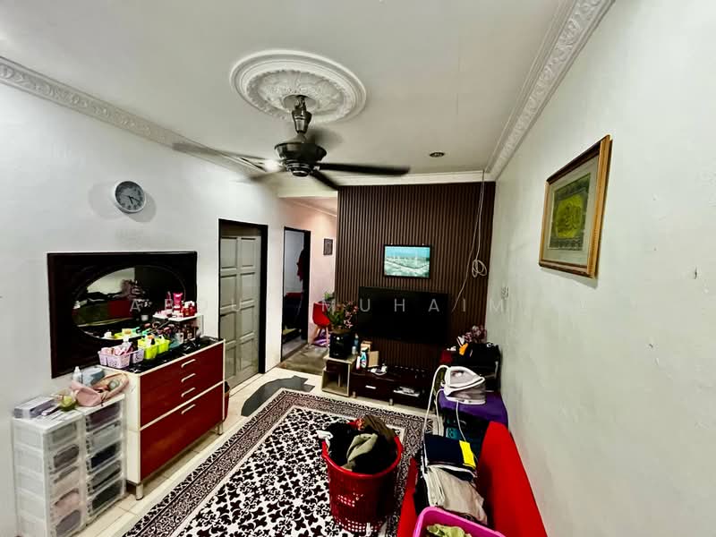 1-storey Terraced House for Sale in Kota Sarang Semut (Kedah) - Abdul Muhaimin - Living Room - PropertyGuru.com.my
