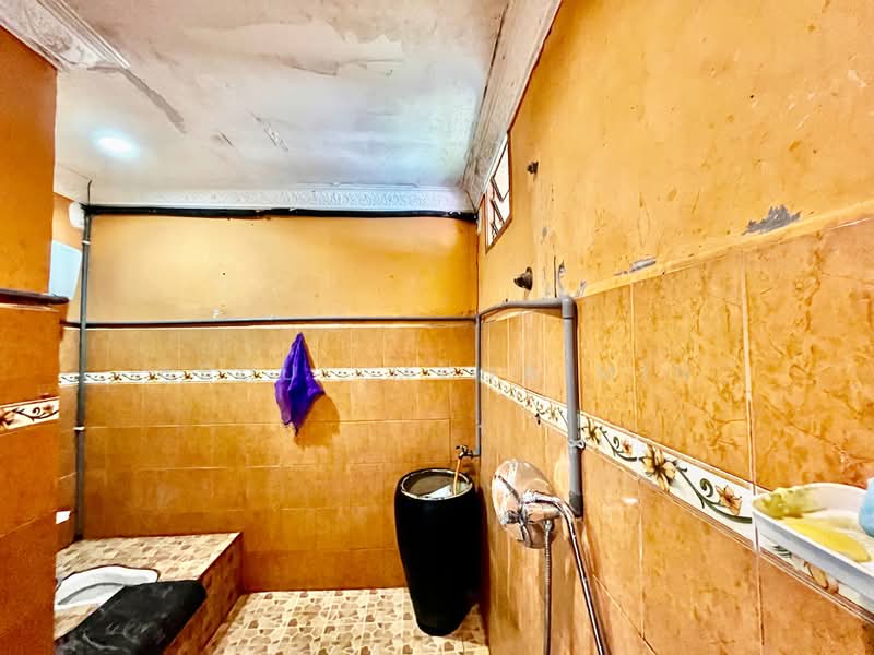 1-storey Terraced House for Sale in Kota Sarang Semut (Kedah) - Abdul Muhaimin - Bathroom - PropertyGuru.com.my