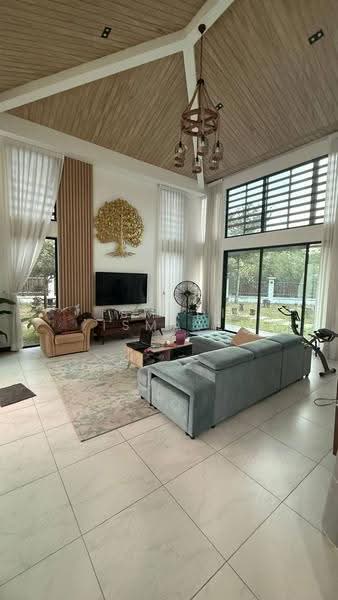 Bungalow House untuk Dijual di Shah Alam (Selangor) - Ismadi Ismail - Living Room - PropertyGuru.com.my