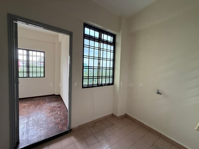 Pangsapuri untuk Dijual di Sri Wangi - Ee Fong Toh - PropertyGuru.com.my
