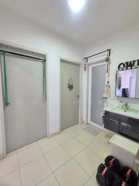 Apartment for Sale at Seri Kasturi Apartments - Nur Alia Omar - Bathroom - PropertyGuru.com.my