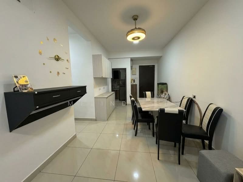 Kediaman Servis untuk Dijual di D'Secret Garden (Pangsapuri Kempas Indah) - Melinda Ee - Dining Room - PropertyGuru.com.my