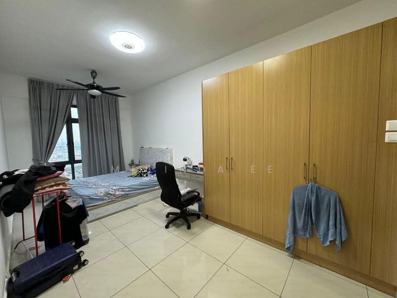Kediaman Servis untuk Dijual di D'Secret Garden (Pangsapuri Kempas Indah) - Melinda Ee - Bedroom - PropertyGuru.com.my