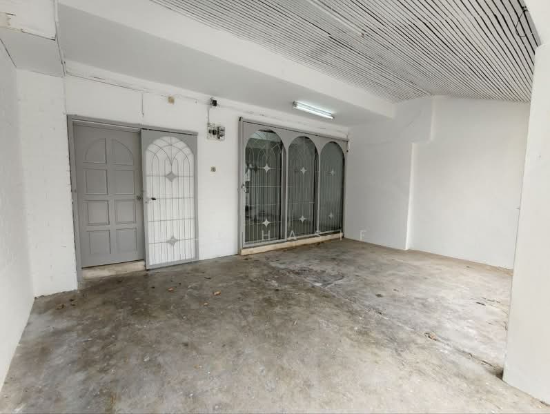 2-storey Terraced House for Sale in Taman Kesuma (Ampang) - Zul Hasif - PropertyGuru.com.my