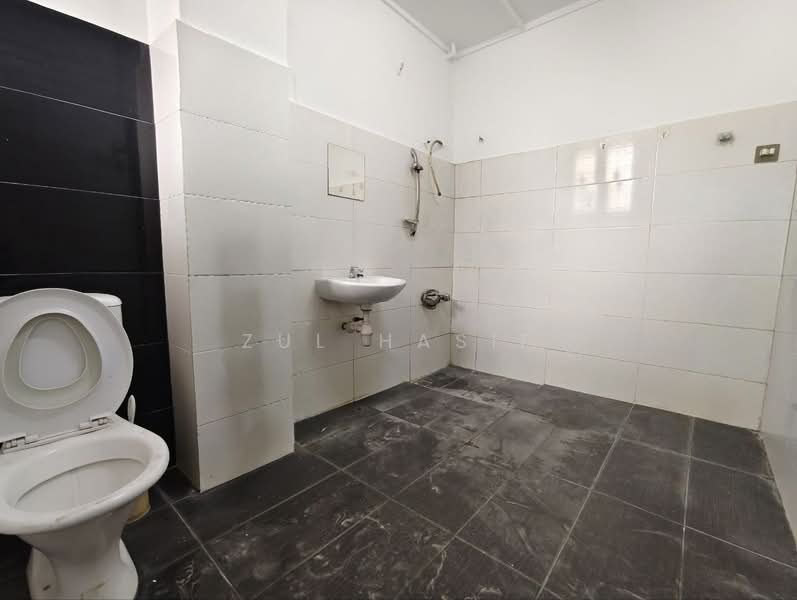 2-storey Terraced House for Sale in Taman Kesuma (Ampang) - Zul Hasif - PropertyGuru.com.my