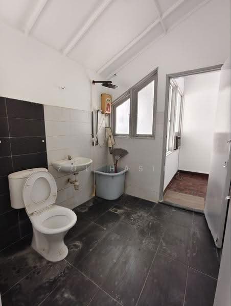 2-storey Terraced House for Sale in Taman Kesuma (Ampang) - Zul Hasif - PropertyGuru.com.my