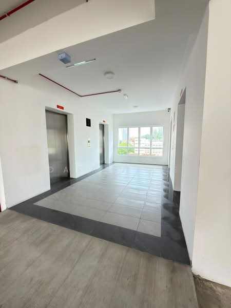 Kondominium untuk Dijual di Jelutong Central Residence - Darren Lye - Corridor - PropertyGuru.com.my