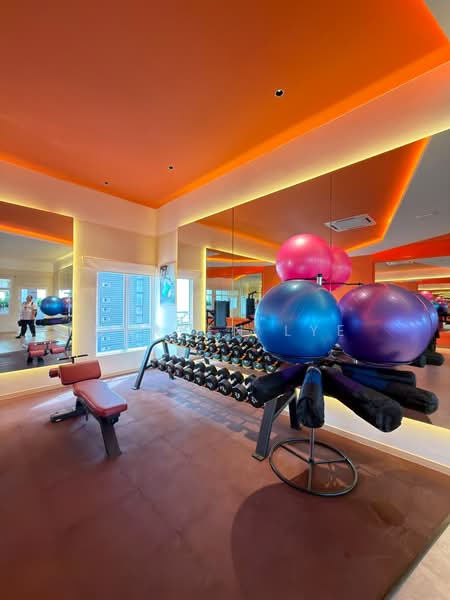 Kondominium untuk Dijual di Jelutong Central Residence - Darren Lye - Gym - PropertyGuru.com.my