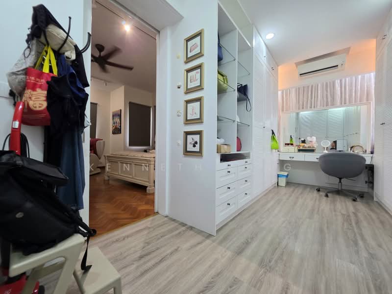Rumah Teres 2.5-Tingkat untuk Dijual di Tanjung Tokong (Penang) - Kenneth Kung - Bedroom - PropertyGuru.com.my