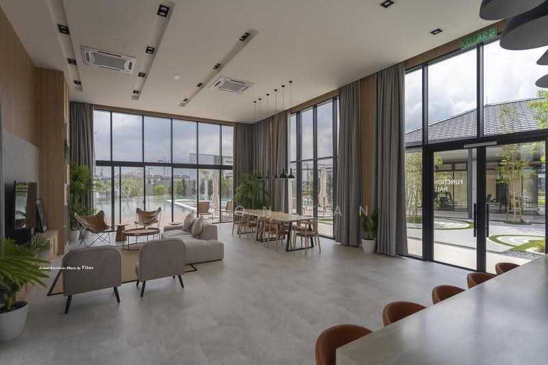 Rumah Bandar untuk Dijual di Eco Ardence (Setia Alam) - Jason Tan - Living Room - PropertyGuru.com.my