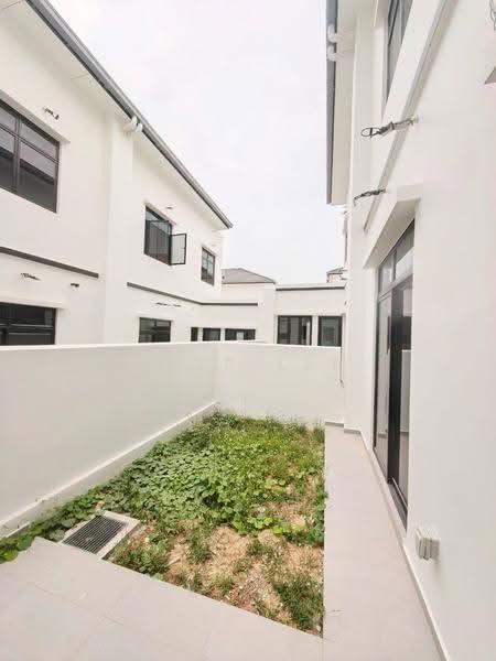 Cluster House for Sale in Eco Botanic (Iskandar Puteri (Nusajaya)) - Jeff Lee - Exterior - PropertyGuru.com.my