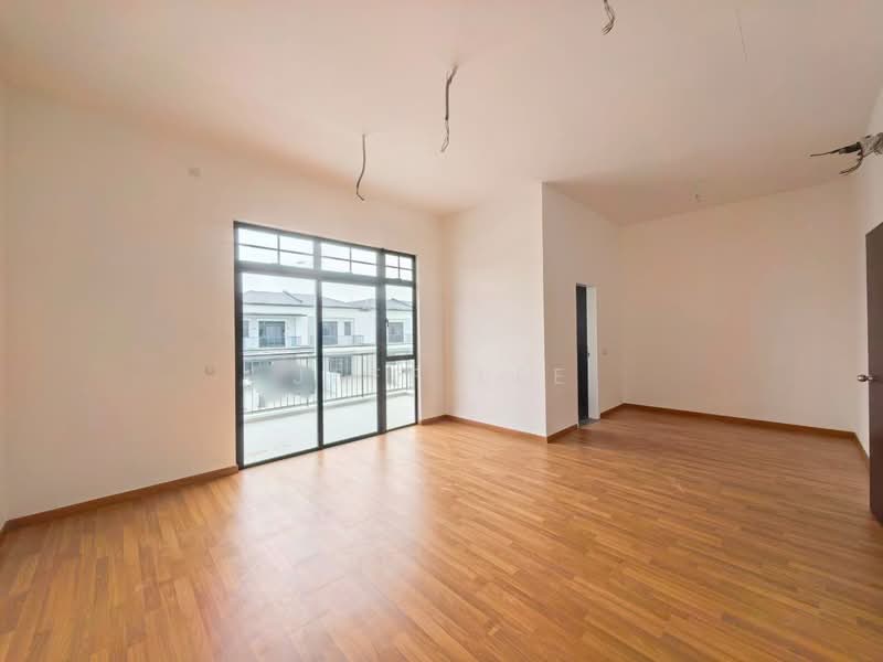 Cluster House for Sale in Eco Botanic (Iskandar Puteri (Nusajaya)) - Jeff Lee - Living Room - PropertyGuru.com.my