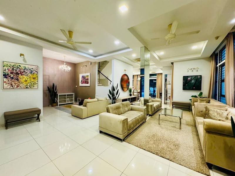 Semi-Detached House for Sale in Bukit Jelutong (Shah Alam) - Nadia Shukri - Living Room - PropertyGuru.com.my