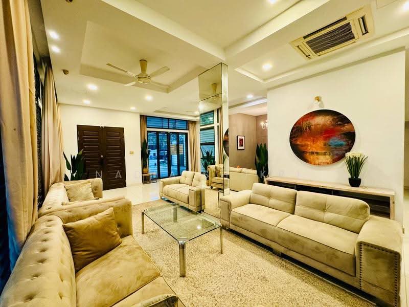 Semi-Detached House for Sale in Bukit Jelutong (Shah Alam) - Nadia Shukri - Living Room - PropertyGuru.com.my