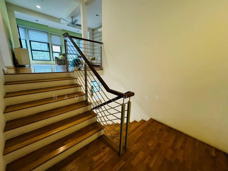 Semi-Detached House for Sale in Bukit Jelutong (Shah Alam) - Nadia Shukri - Living Room - PropertyGuru.com.my