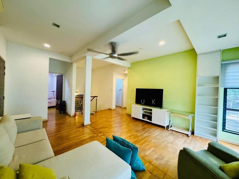 Semi-Detached House for Sale in Bukit Jelutong (Shah Alam) - Nadia Shukri - Living Room - PropertyGuru.com.my