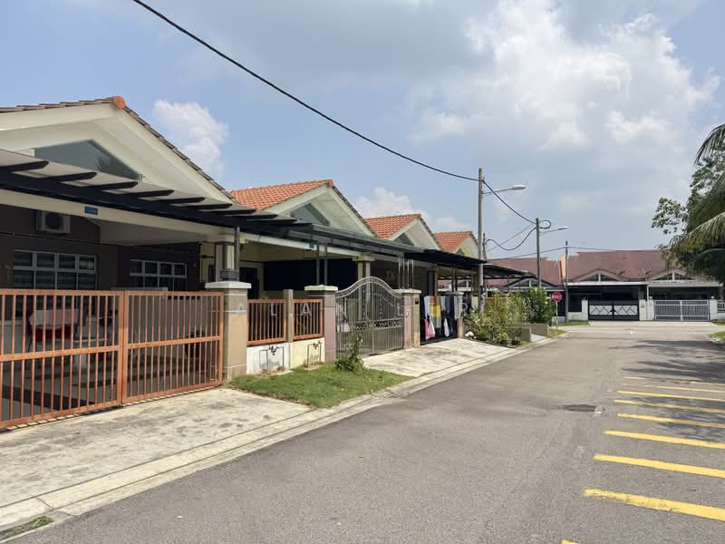 1-storey Terraced House for Rent in Bandar Putra Kulai (Kulai) - Alan Ler - PropertyGuru.com.my