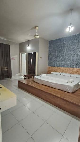 Service Residence for Sale at Tebrau City Residences - Ee Fong Toh - Bedroom - PropertyGuru.com.my