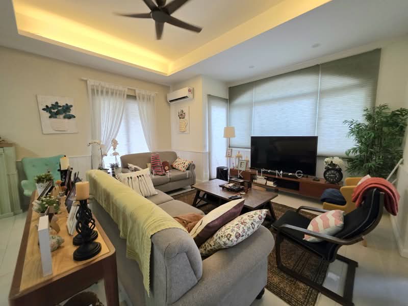 Terraced House for Sale in Tanjung Tokong (Penang) - Kenneth Kung - Living Room - PropertyGuru.com.my