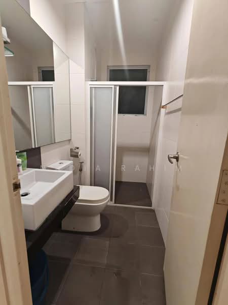 Rumah Bandar untuk Dijual di Bandar Utama (Selangor) - Nadia Rahim - Bathroom - PropertyGuru.com.my