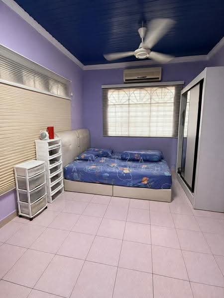 Rumah Teres 1-Tingkat untuk Dijual di Pekan Meru (Kapar) - Sariza Hartanah - Bedroom - PropertyGuru.com.my