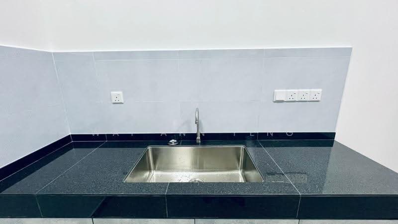 Kediaman Servis untuk Dijual di Aster Green - Wai Ann Teng - Kitchen - PropertyGuru.com.my