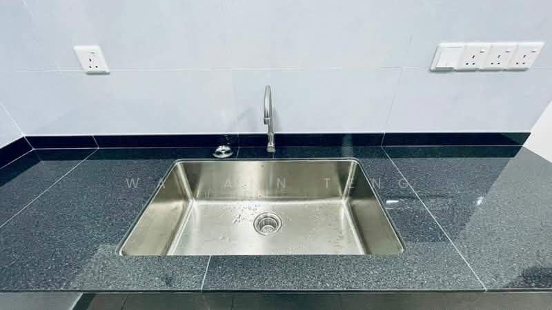 Kediaman Servis untuk Dijual di Aster Green - Wai Ann Teng - Kitchen - PropertyGuru.com.my
