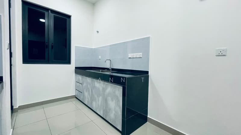 Kediaman Servis untuk Dijual di Aster Green - Wai Ann Teng - Kitchen - PropertyGuru.com.my