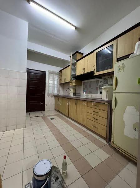 Rumah Teres 2-Tingkat untuk Disewa di Klang (Selangor) - Hong Ng - Kitchen - PropertyGuru.com.my