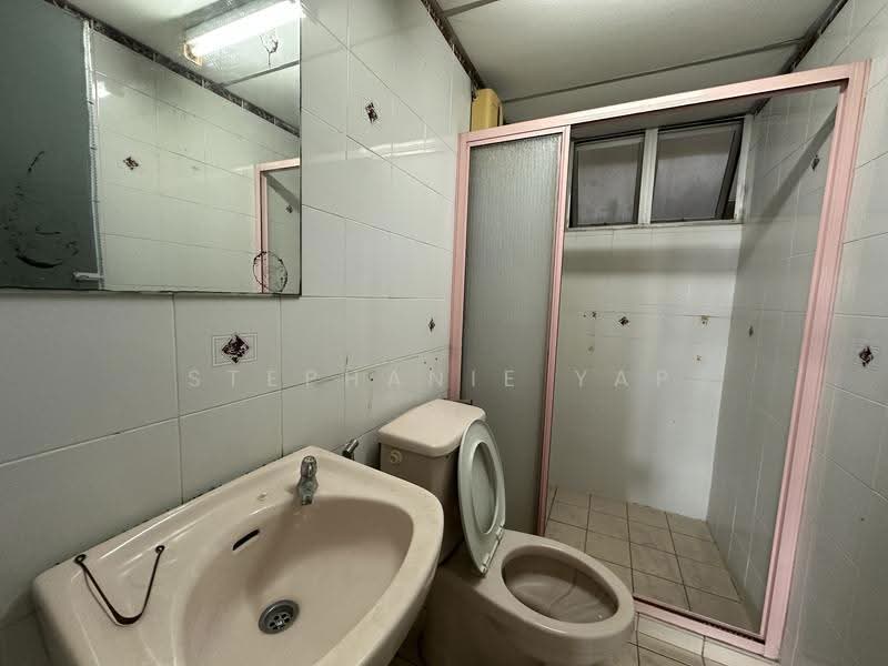 Kondominium untuk Disewa di Endah Villa - Stephanie Yap - Bathroom - PropertyGuru.com.my
