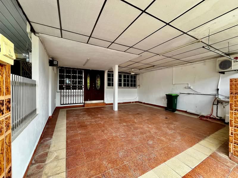 Rumah Teres 1-Tingkat untuk Dijual di Taman Gurun Jaya (Gurun) - Abdul Muhaimin - Entrance - PropertyGuru.com.my