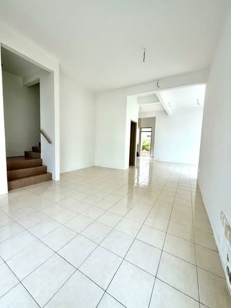 Semi-Detached House for Sale in Bandar Puteri Jaya (Sungai Petani) - Wadie . - Living Room - PropertyGuru.com.my
