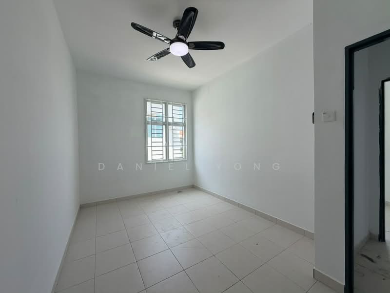 Rumah Teres 2.5-Tingkat untuk Dijual di Taman Pulai Mutiara (Iskandar Puteri (Nusajaya)) - Daniel Yong - Bedroom - PropertyGuru.com.my