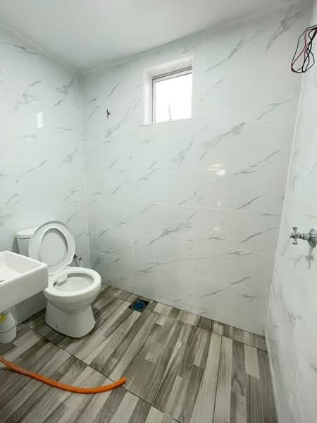 Rumah Teres 2-Tingkat untuk Dijual di Klang (Selangor) - Hong Ng - Bathroom - PropertyGuru.com.my