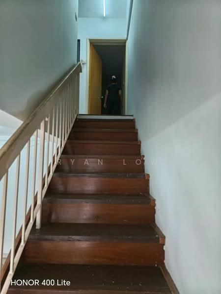 Pangsapuri untuk Disewa di Pandan Terrace Apartment - Ryan Low - Corridor - PropertyGuru.com.my