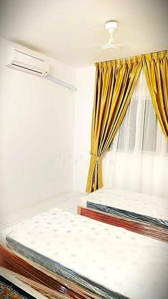 Condominium for Rent at Residensi Sateria - Halim Mazlan - Bedroom - PropertyGuru.com.my
