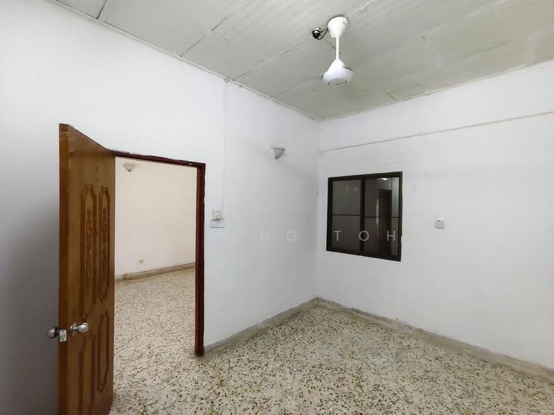1-storey Terraced House for Sale in Taman Ungku Tun Aminah (Skudai) - Ee Fong Toh - Interior - PropertyGuru.com.my