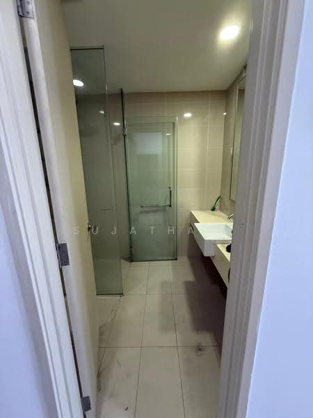Service Residence for Rent at KL Gateway Residences - Sujatha M - Bathroom - PropertyGuru.com.my