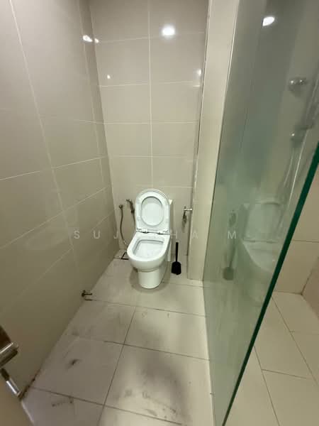 Service Residence for Rent at KL Gateway Residences - Sujatha M - Bathroom - PropertyGuru.com.my