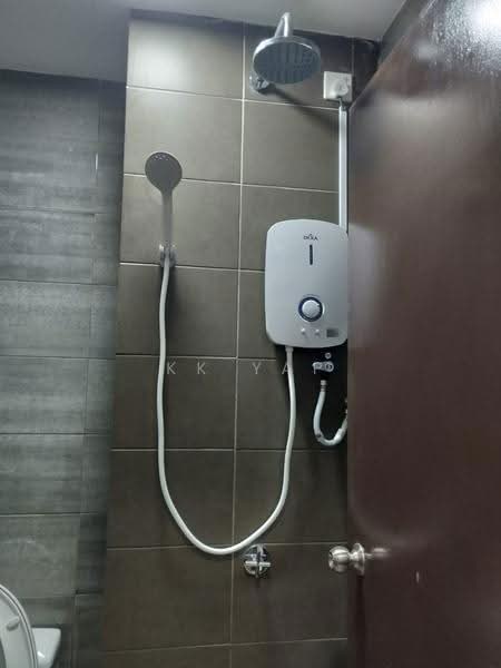 Kediaman Servis untuk Disewa di Symphony Tower (Menara Simfoni) - KK Yap - Bathroom - PropertyGuru.com.my