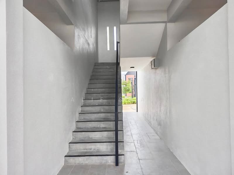 Townhouse for Sale in Elmina (Shah Alam) - Alif Saad - Entrance - PropertyGuru.com.my