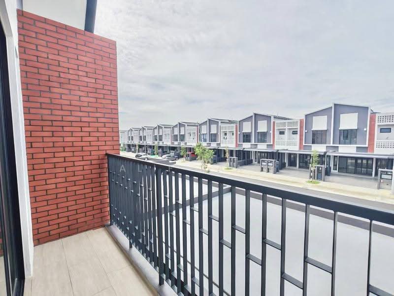 Townhouse for Sale in Elmina (Shah Alam) - Alif Saad - Exterior - PropertyGuru.com.my
