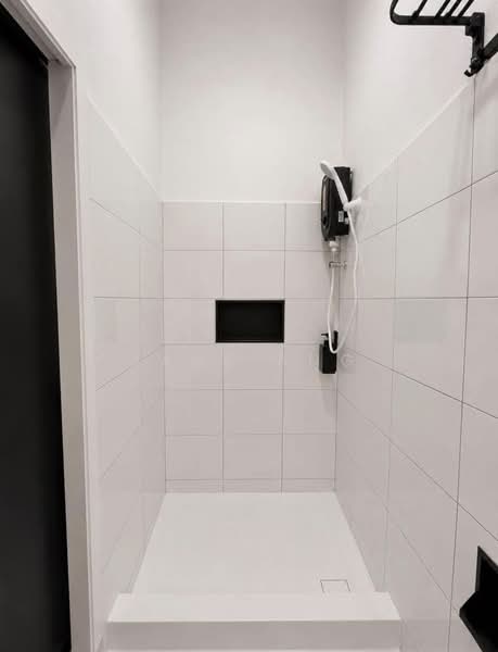 Apartment for Rent at Chulia Mansion - Jane Ang - Bathroom - PropertyGuru.com.my