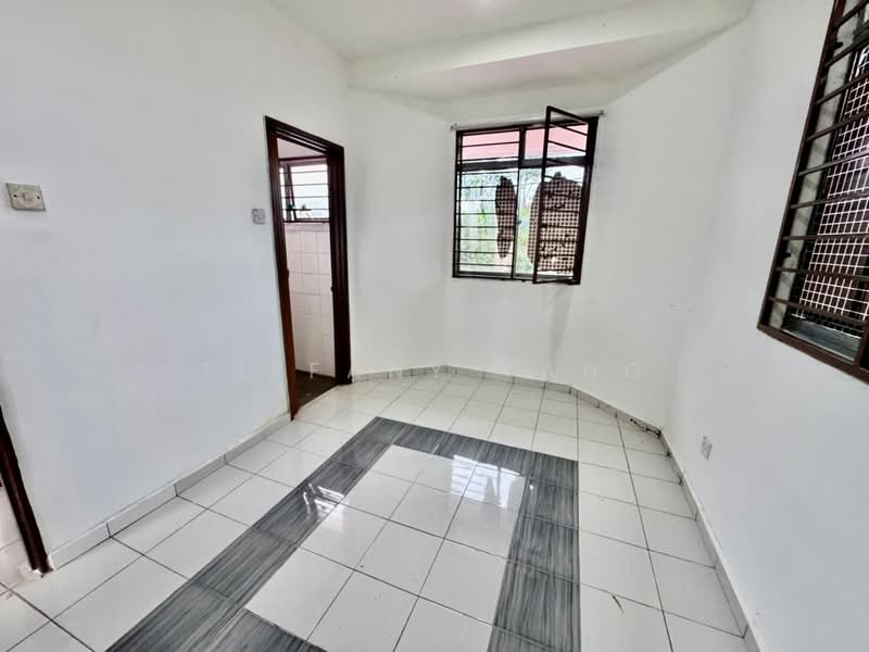 2-storey Terraced House for Sale in Rawang (Selangor) - Tiffany Yang - Bilik Tidur - PropertyGuru.com.my