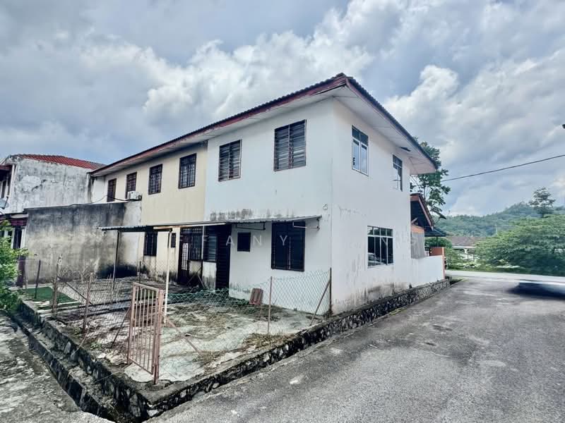 2-storey Terraced House for Sale in Rawang (Selangor) - Tiffany Yang - Exterior - PropertyGuru.com.my