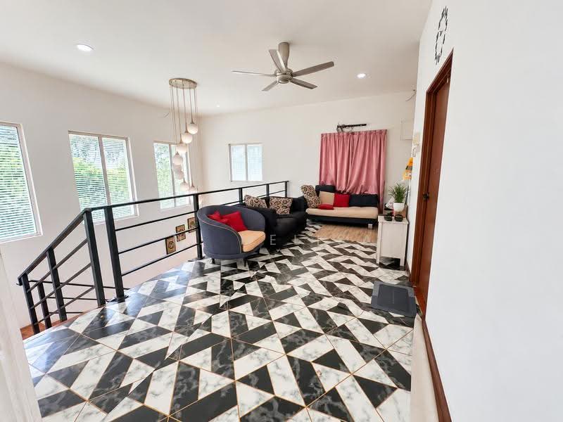 Rumah Banglo untuk Dijual di Subang Jaya (Selangor) - N. Melisa - Living Room - PropertyGuru.com.my
